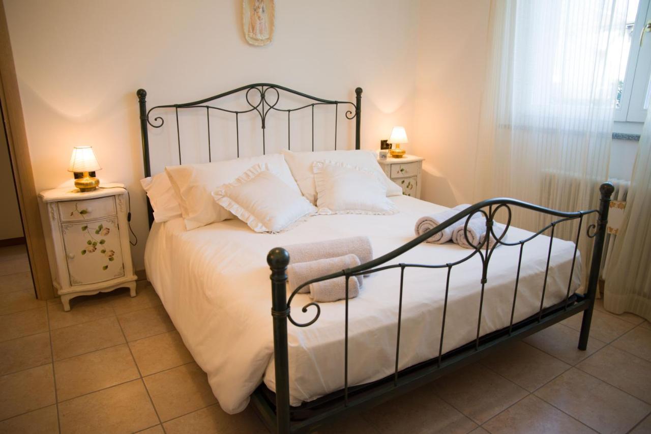 Appartamento Con Giardino E Parcheggio Privato Bellagio Luaran gambar