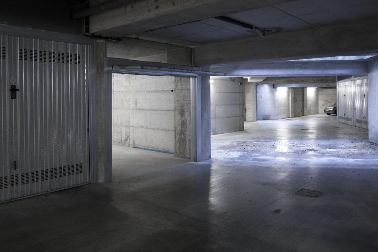 Appartamento Con Giardino E Parcheggio Privato Bellagio Luaran gambar
