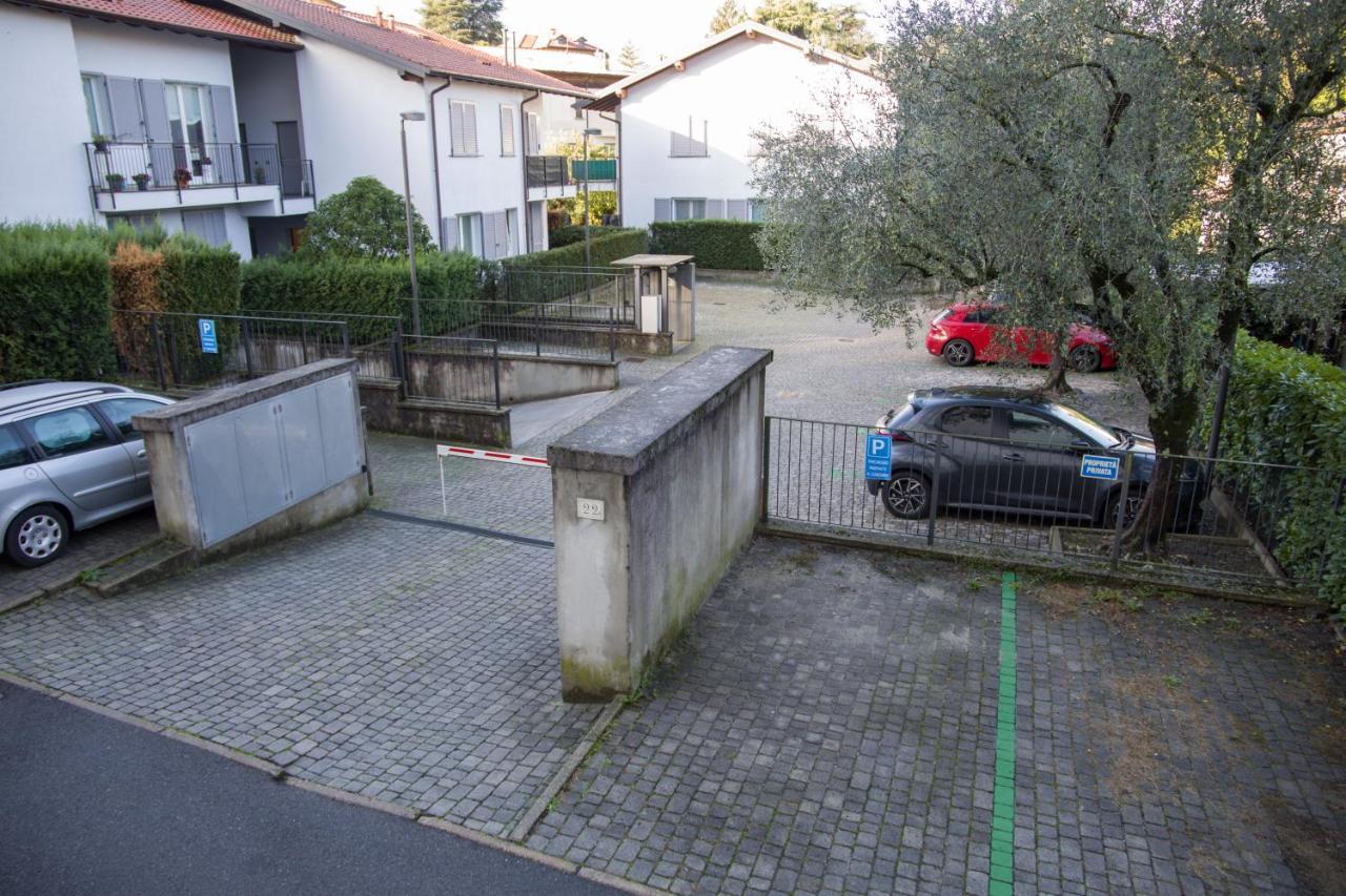 Appartamento Con Giardino E Parcheggio Privato Bellagio Luaran gambar
