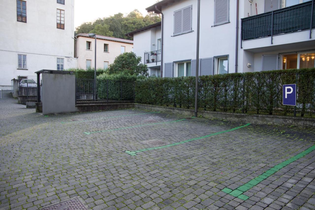 Appartamento Con Giardino E Parcheggio Privato Bellagio Luaran gambar
