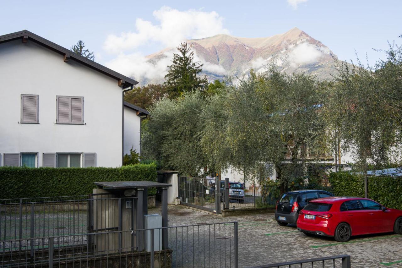 Appartamento Con Giardino E Parcheggio Privato Bellagio Luaran gambar