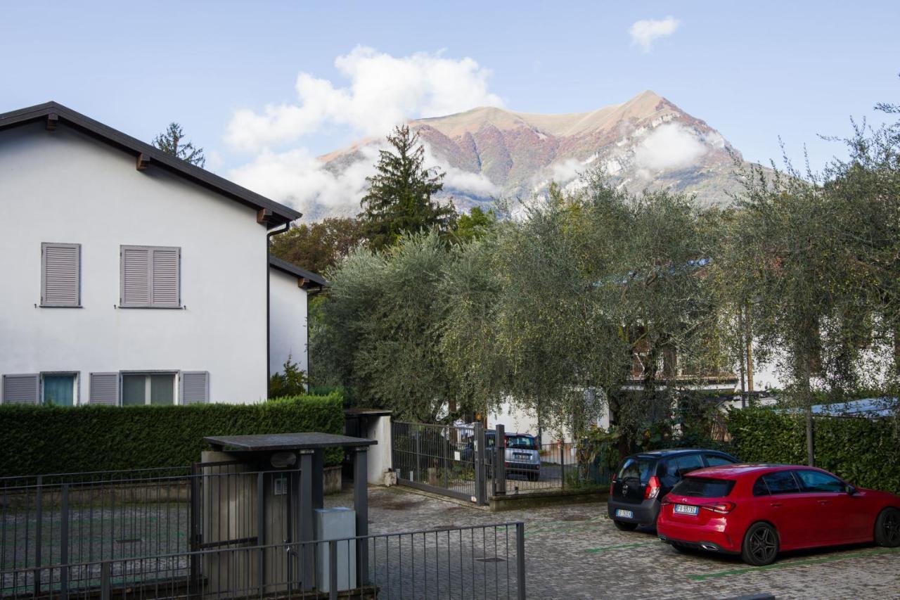 Appartamento Con Giardino E Parcheggio Privato Bellagio Luaran gambar